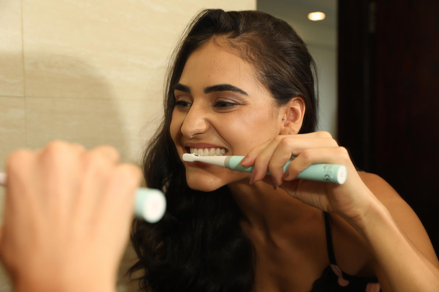We at TÜSK believe oral hygiene is essential to a healthy body. Our products aim to foster stronger teeth and brighter smiles. Just as we are diligent in taking care of our teeth, we are also devoted to providing the best service possible.